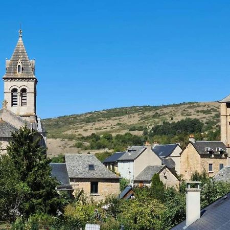 Le Gite De La Vieille Eglise De Coussergues المظهر الخارجي الصورة