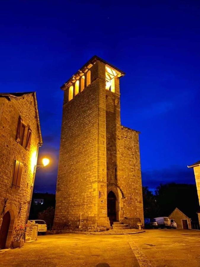 Le Gite De La Vieille Eglise De Coussergues المظهر الخارجي الصورة